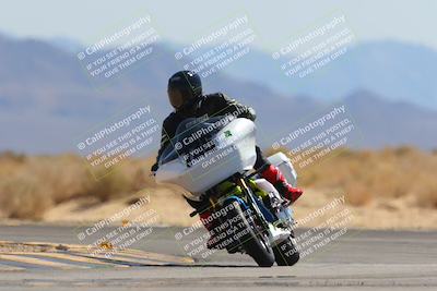 media/Mar-21-2025-CVMA Friday Practice (Fri) [[30cd4fe323]]/5-Racer 4/Session 4 (Turn 16)/